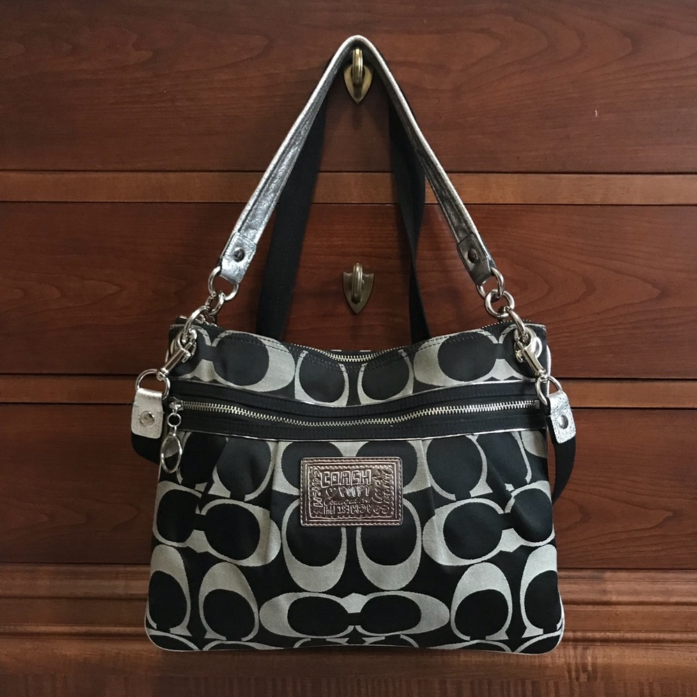 Women’s Coach purse